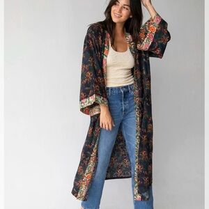 Multi colored kimono